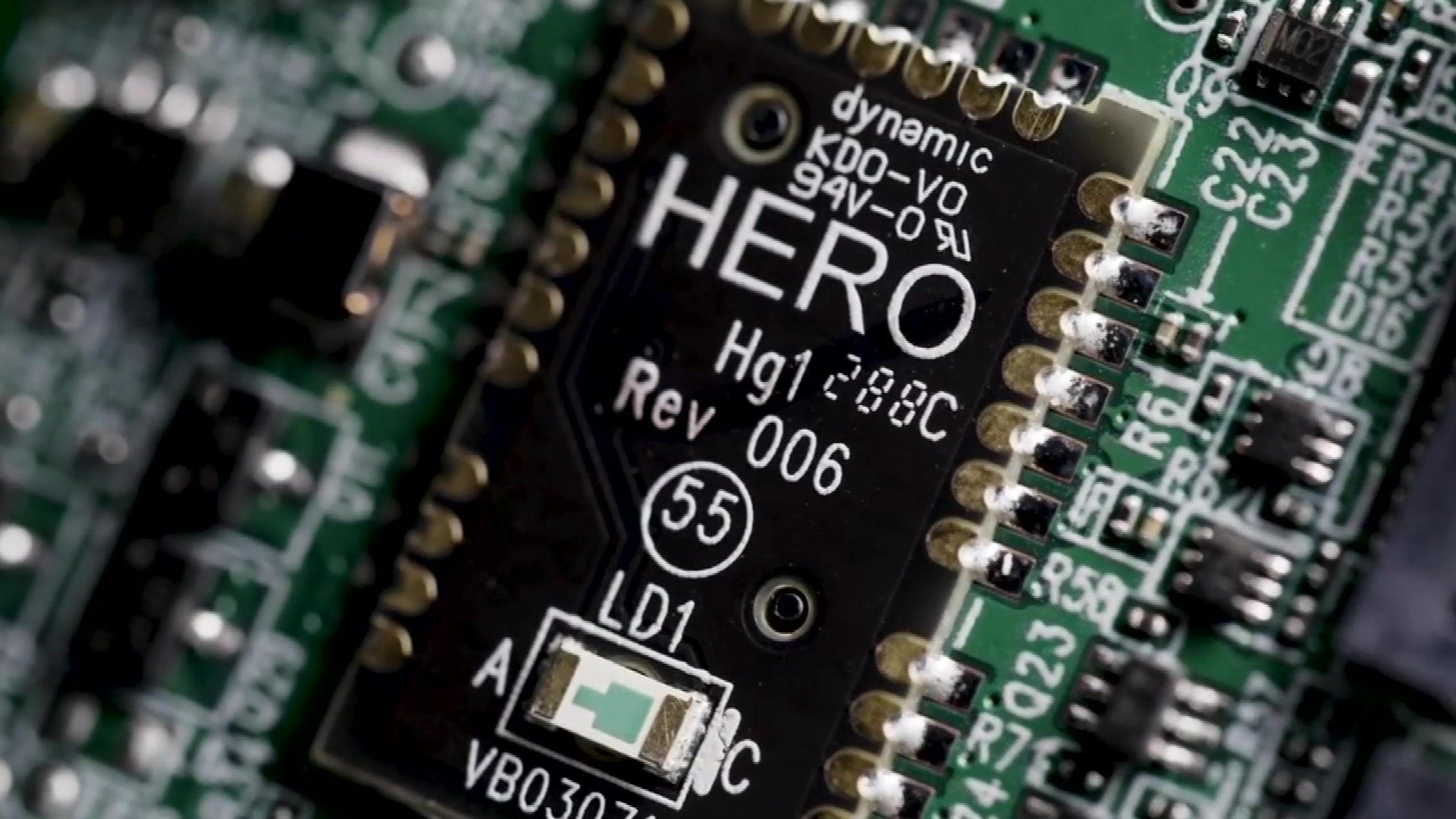 ޾δ޼HERO 25Kѧ 콢