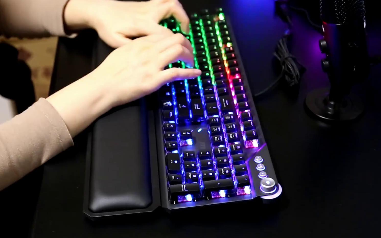 2022ƷǿRGBʽ΢GK71 SONICе̿
